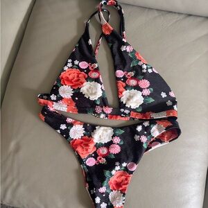 SHEIN Floral Bikini - Black, Red, White